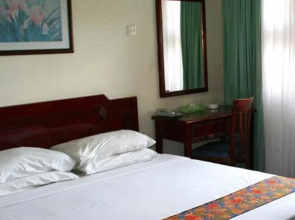 The Lanai Beach Resort