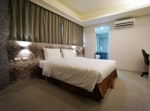 Win Inn Chiayi Hotel