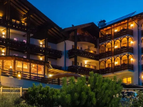 Hotel Alpenfrieden