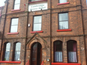 Cambridge House Hotel
