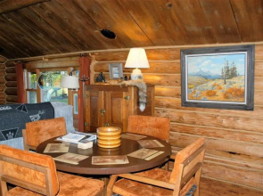 Dog Friendly Ty's Cabin by AAA Red Lodge Rentals