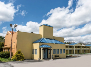 Quality Inn Brookville