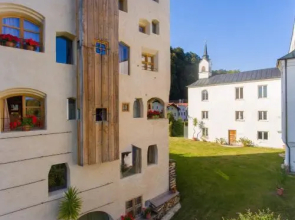 Turm zu Schloss Schedling