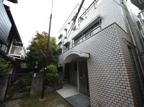 1-3Rd Residence Serviced Apartments Shin