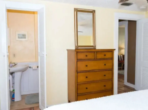 Corys Coastal Cottage