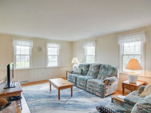 Walk to Beach: Chatham Gem w/ Ocean-view Sunroom!