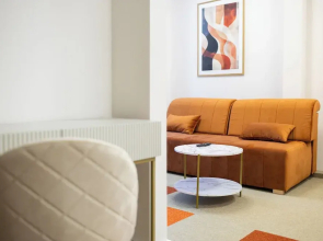 Moon ApartHotel