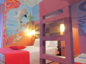 HamilTown Hotel