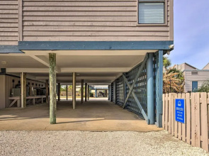 Orange Beach Resort Condo w/ Pool - Walk to Beach!