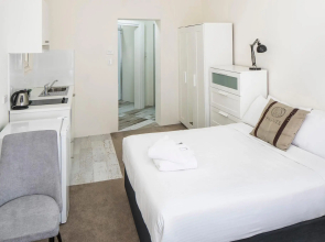 Astoria Space Pop up