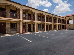 Americas Best Value Inn Buda Austin S