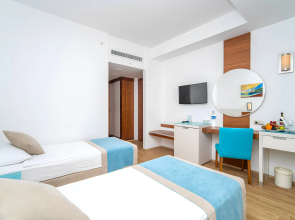 Zena Resort