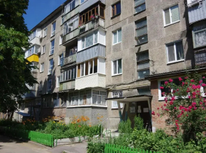 2 х ком квартира с новым ремонтом на Мотеле