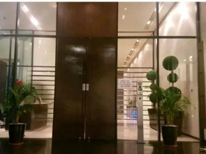 KLCC ROOM@TWIN TOWERS & KLCC SUBWAY hunSTATIONz