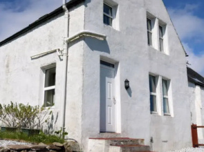 House Dunan Mid Skye