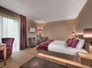 FAYN garden retreat hotel