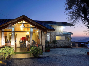 Summit Namnang Courtyard & Spa