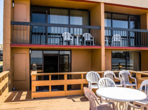 Quality Inn & Suites Gulf Breeze Bayside near Pensacola Beach