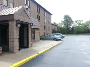 Town Inn & Suites South Plainfield-Piscataway