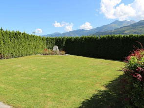 Large Mountain View Apartment in Piesendorf/walchen/salzburgerland With Balcony