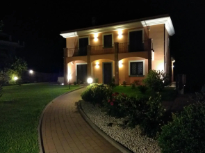 Villa Feluchia tra il mare e il vulcano