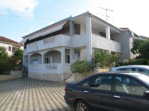 Apartments Davorka - 50m to the sea