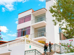 Hotel Club las Flores