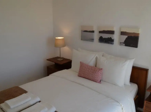 Cozy Apartment in Estoril