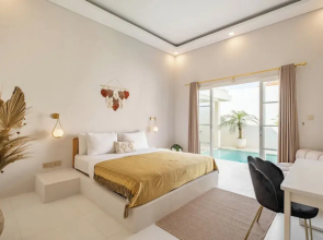 Private Pool Villa Ahana by OriVista