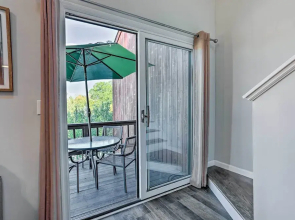 2 Mi to Waterpark: Vernon Township Gem w/ Balcony