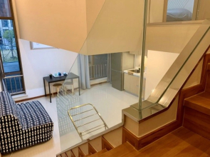 iFamily Apart Hotel Waigaoqiao Branch