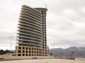 Loddeys Ocean View Apartments