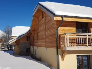 LES Balcons DE Pierre Pomme N°4 : 5 Pièces 8 Personnes / 5 Rooms 8 People