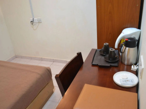 Hotel Full Hua