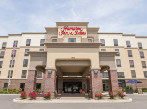 Hampton Inn & Suites Pittsburgh/Harmarville