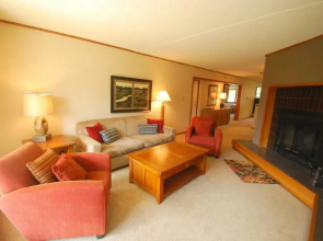 Pines Condominiums in West Keystone by Key to the Rockies