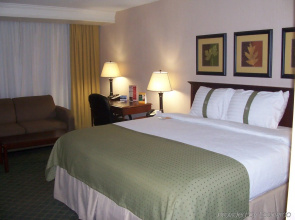Holiday Inn Buffalo-amherst