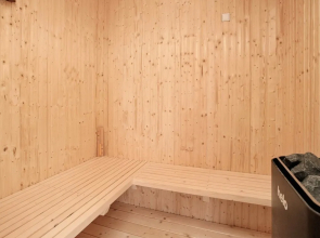 6 Person Holiday Home in Tarm