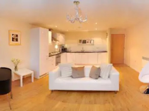 Britannia Wharf Serviced Apartments