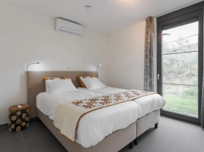 Seaside Getaway With a Beautiful Garden