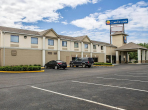 Howard Johnson by Wyndham Columbus State Fairgrounds I-71