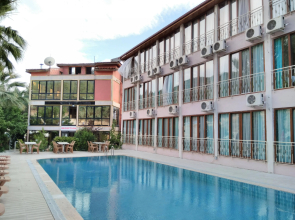 Oskar Hotel