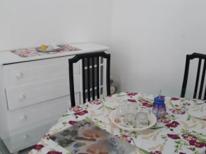 Apto 7 Casa Consulte preço acima de 20 diarias Grande 2Q 2B 2S Completo Geladeira Fogao Ar Condicionado Maq Lavar Exc Localização Centro Praia