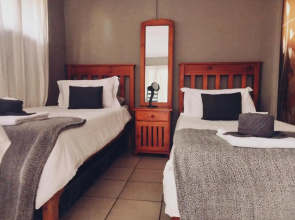 Ay Jay's Guesthouse