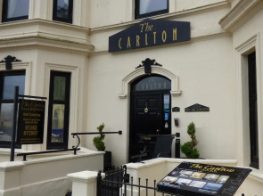 The Carlton Holiday Apartments
