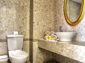 Piere Anne Beach Hotel