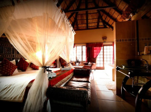 Lovely Holiday Home Bordering Kruger National Park