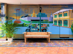 Отель Sawasdee Khaosan Inn