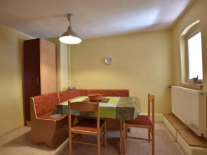 Spacious Apartment in Rakow near Sea