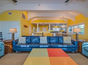 200 Seabreeze Ct - 5Br Home